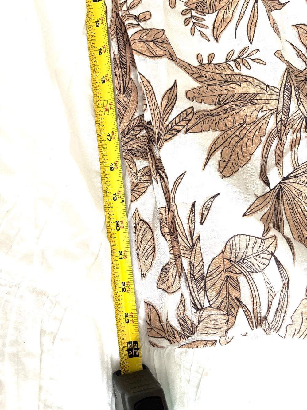 Floral Linen Wide-Leg Pant - Picture 10 of 10